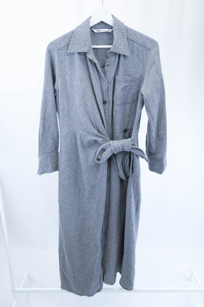 Vestido gris de invierno