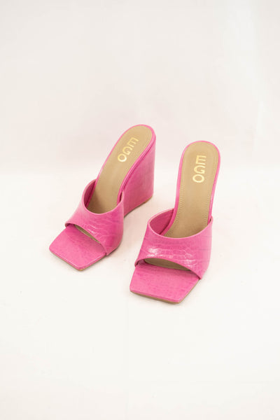 Zapato de tacón rosa