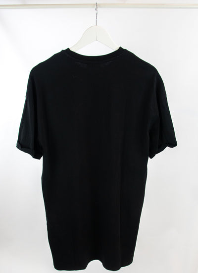 Camiseta vestido negra con estampado