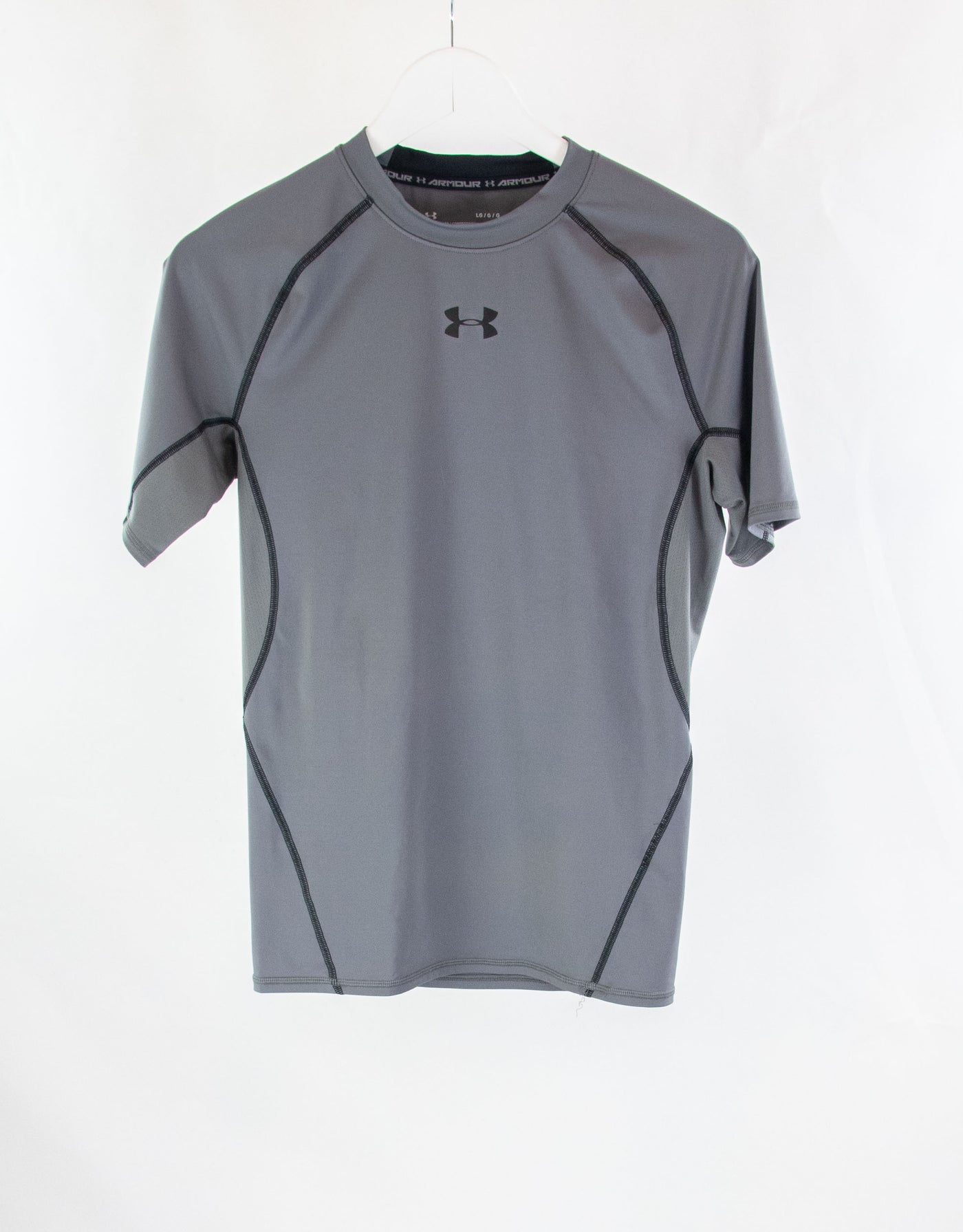 Camiseta gris deportiva ARMOUR