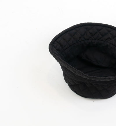 Bucket hat negro acolchado