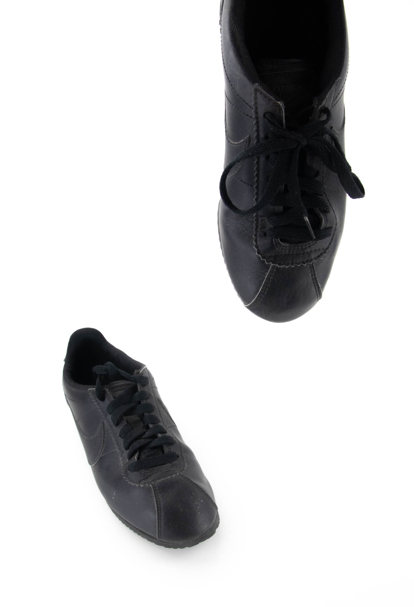 Zapatillas clasicas negras de Nike