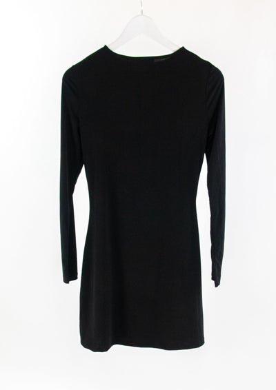 Vestido negro detalle fruncido NA-KD (NUEVO)