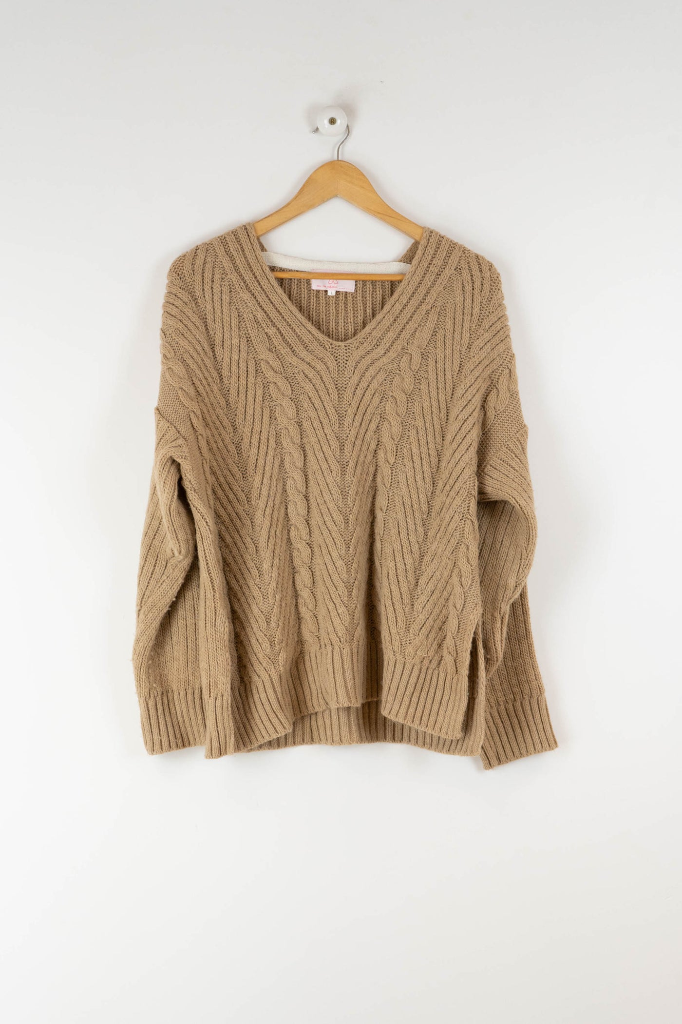 Jersey de lana cuello de pico marrón