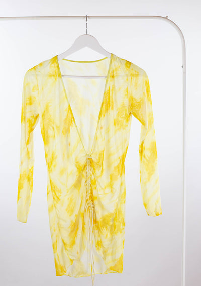 Vestido transparente amarillo tie dye