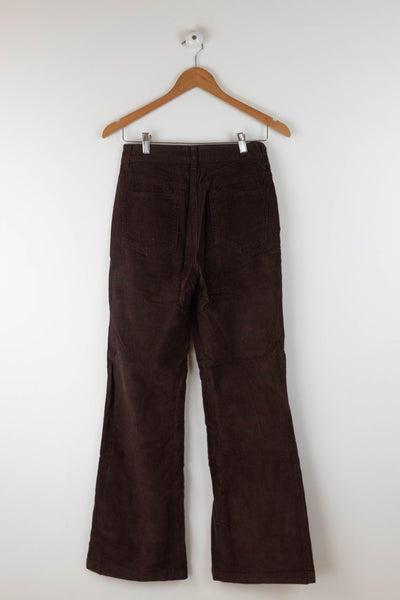 Pantalón de pana marrón oscuro