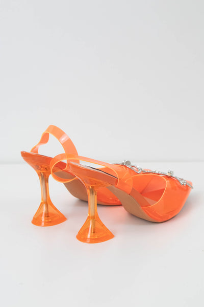 Zapatos de tacón naranjas