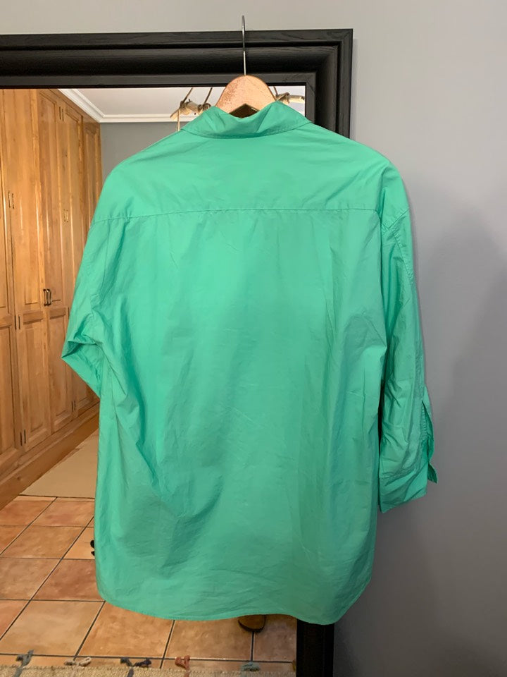 Camisa oversize verde pastel