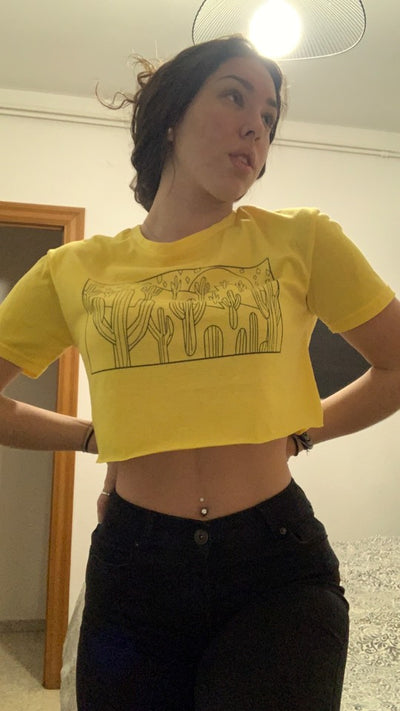 Camiseta corta amarilla