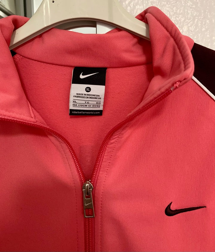 Chaqueta deportiva vintage rosa Nike