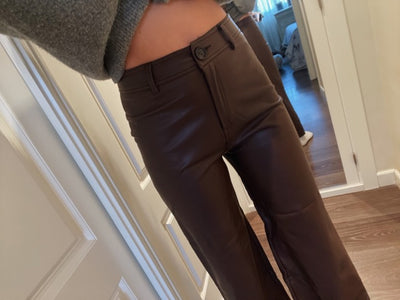 Pantalón culotte cuero marrón