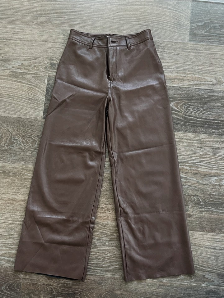 Pantalón culotte cuero marrón