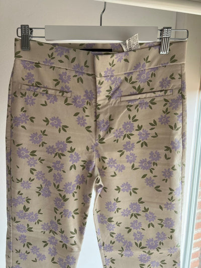 Pantalon flores Zara