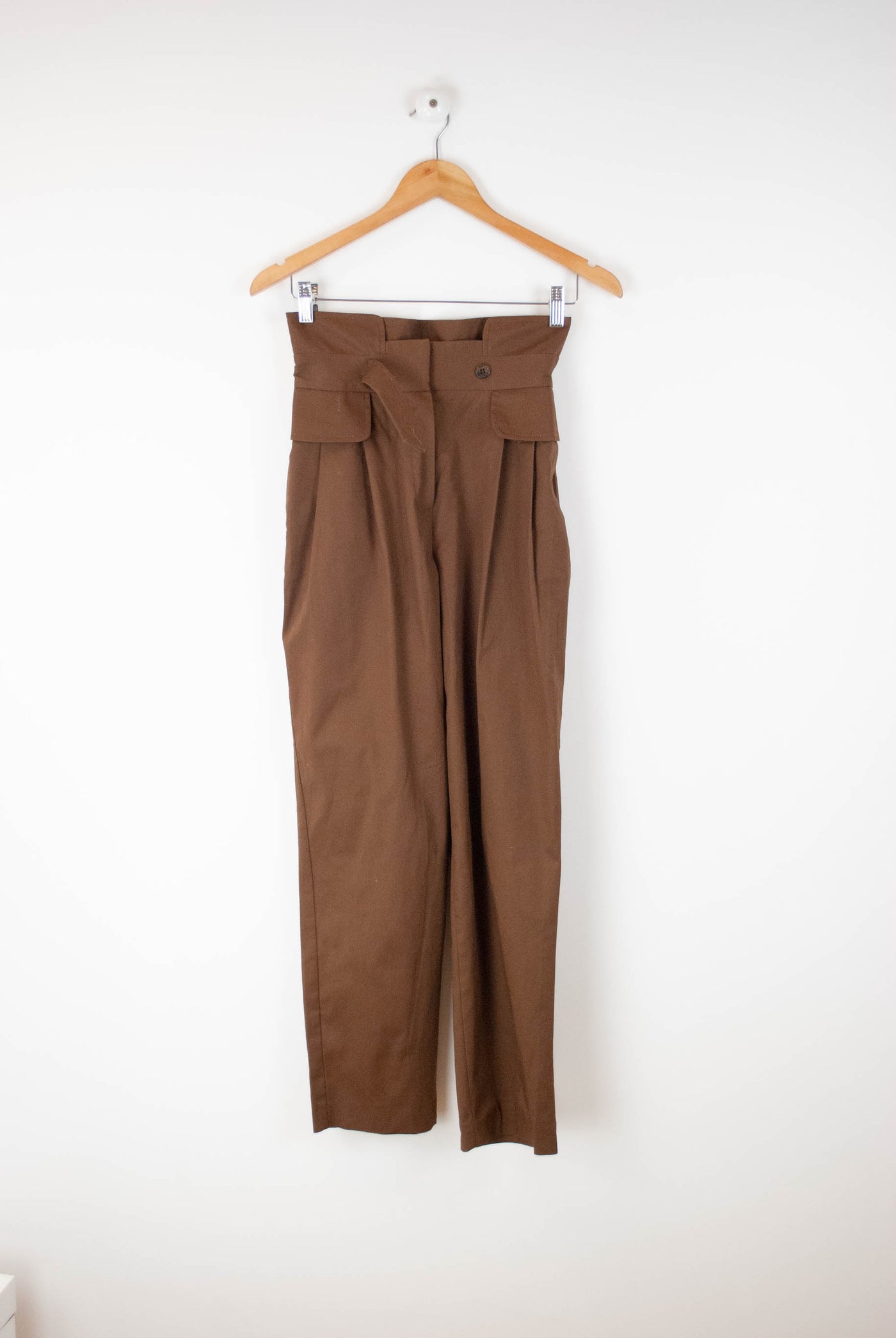 Pantalón marrón
