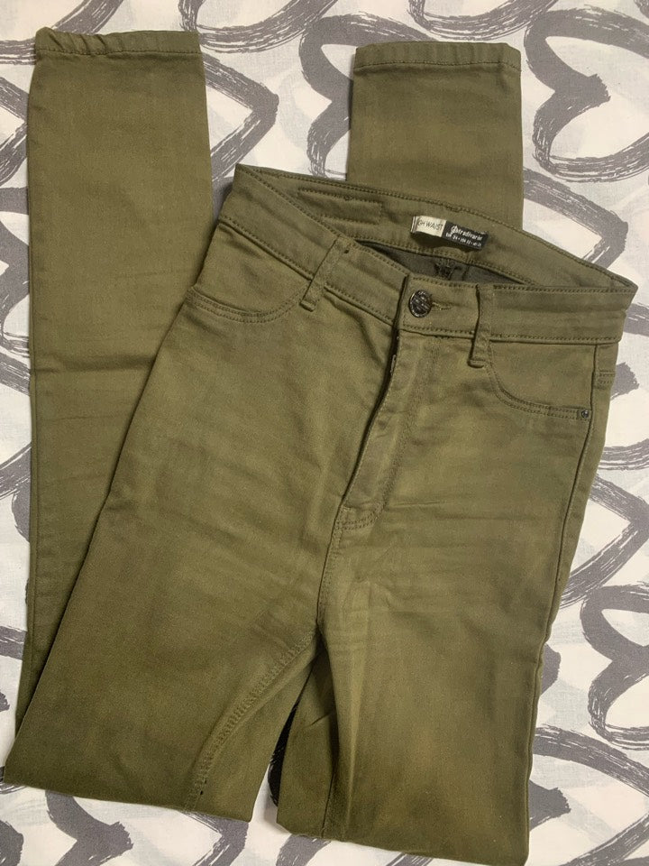 Pantalón verde militar