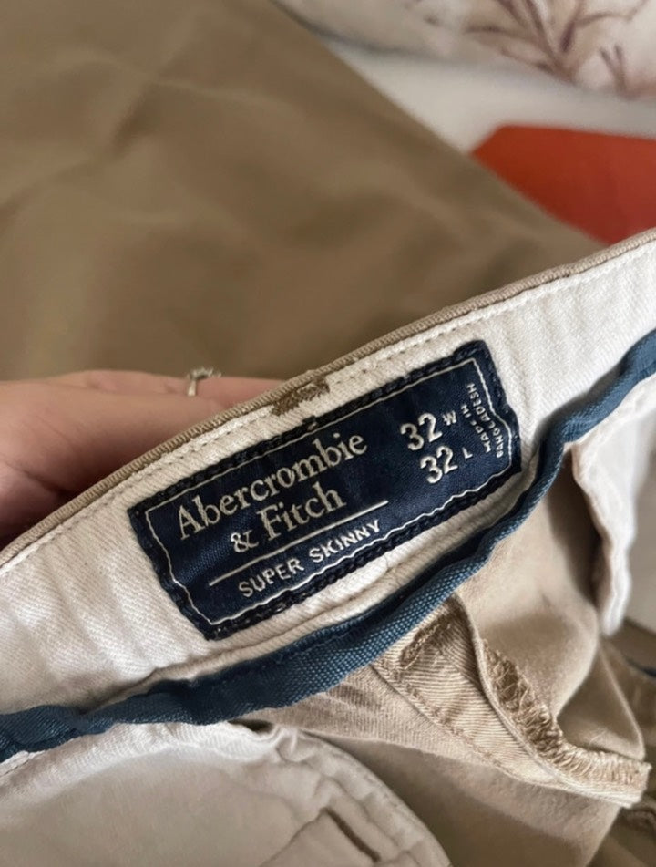Pantalones chinos vintage camel de Abercrombie & Fitch